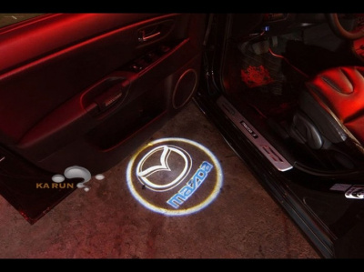 Лазерная подсветка Welcome со светящимся логотипом Chevrolet в черном металлическом корпусе, комплект 2 шт.